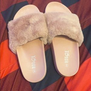 Mauve slides